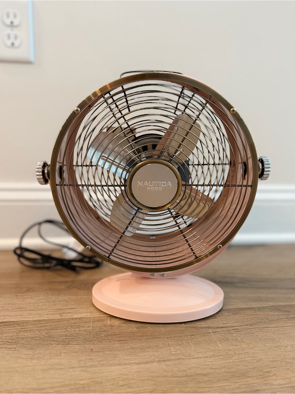 Brand New Vtg Style Nautica Home Table Fan - Retro Pink Metal Desk Fan